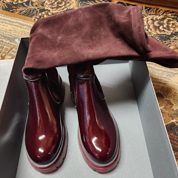 SALE  Aquatalia boots. - Picture 10 of 17